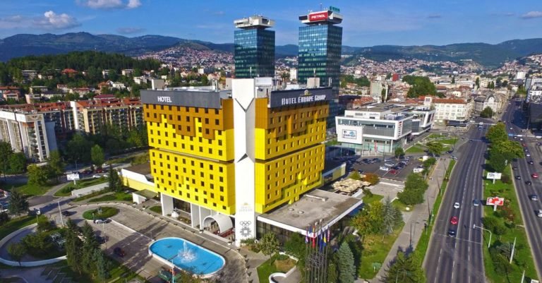 Sarajevo: Best panorama tour for free